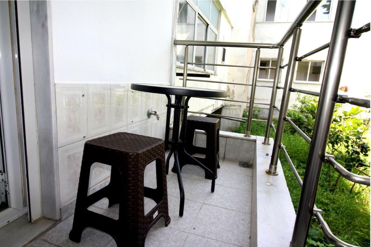 Апартаменты Dimitris Flat Неи-Эпиватай Экстерьер фото